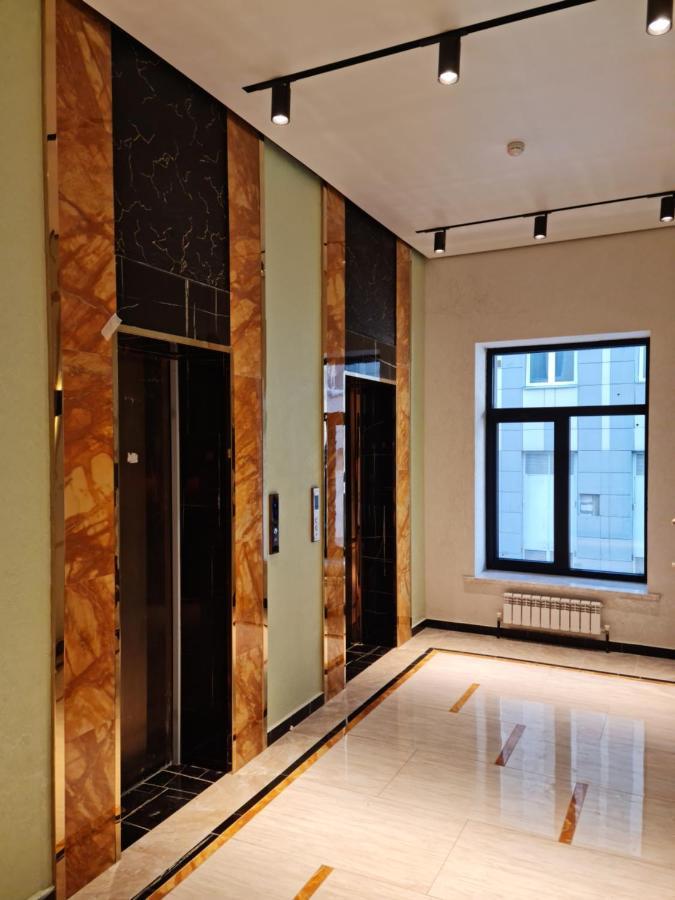 Апартаменты В Центре, В Новом Доме Almaty Exterior foto